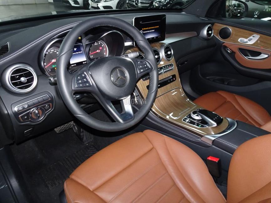 Normal-2019-Mercedes-Benz-GLC-Class-GLC300-Coupe-20190611185101062.jpg